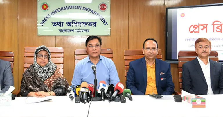কথা বলেছেন বেসামরিক বিমান পরিবহন ও পর্যটন প্রতিমন্ত্রী এম রশিদুজ্জামান মিল্লাত